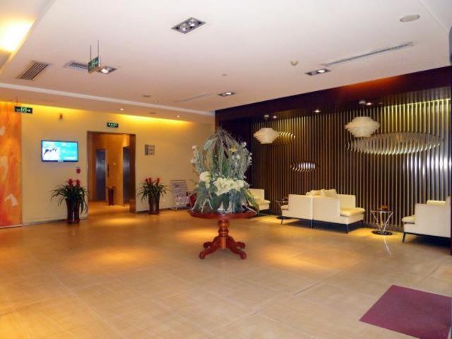 Jicheng  Jinjiang Inn Zhengzhou International Convention Center מראה חיצוני תמונה